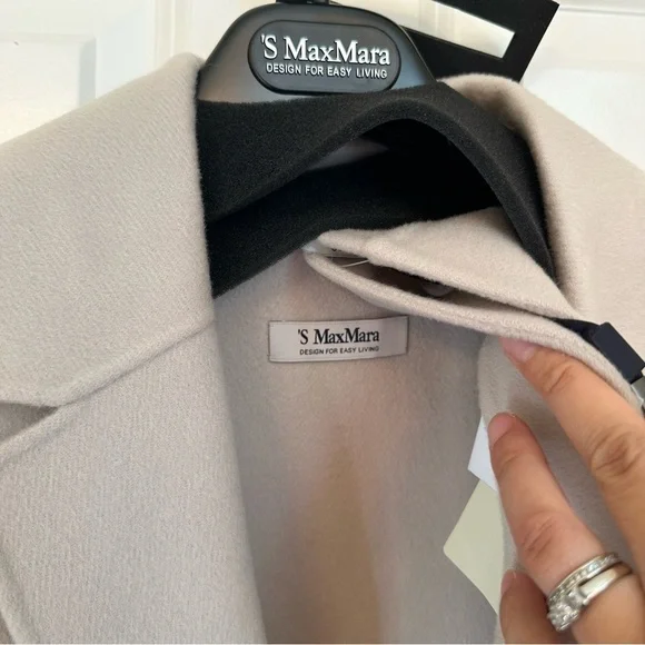 SOLD NWT ‘S Max Mara ‘Arona’ Double Faced Short Wool Coat with Belt Fall/Winter - Picture 12 of 17